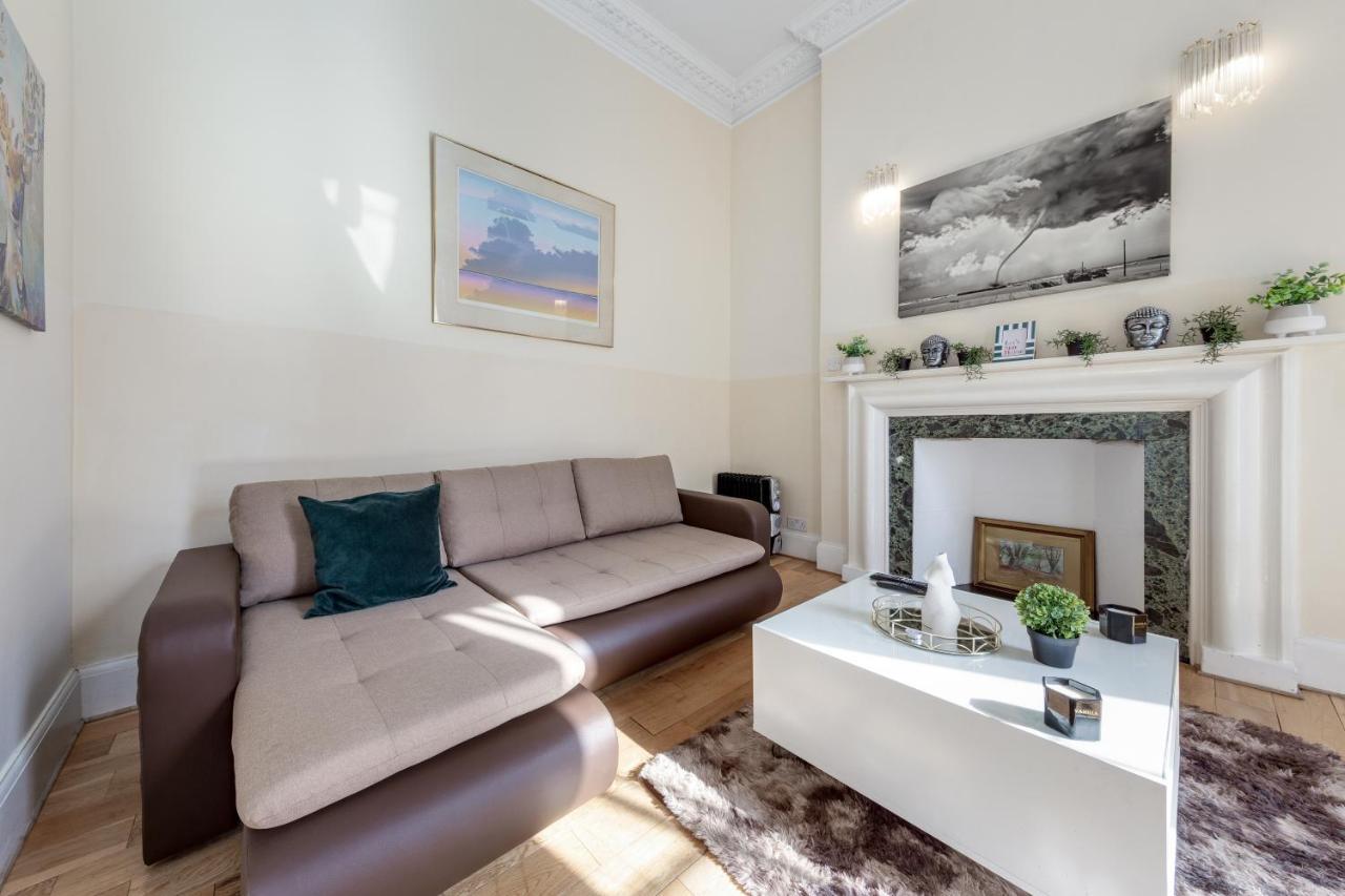 Flat In Baker Street Apartman London Kültér fotó
