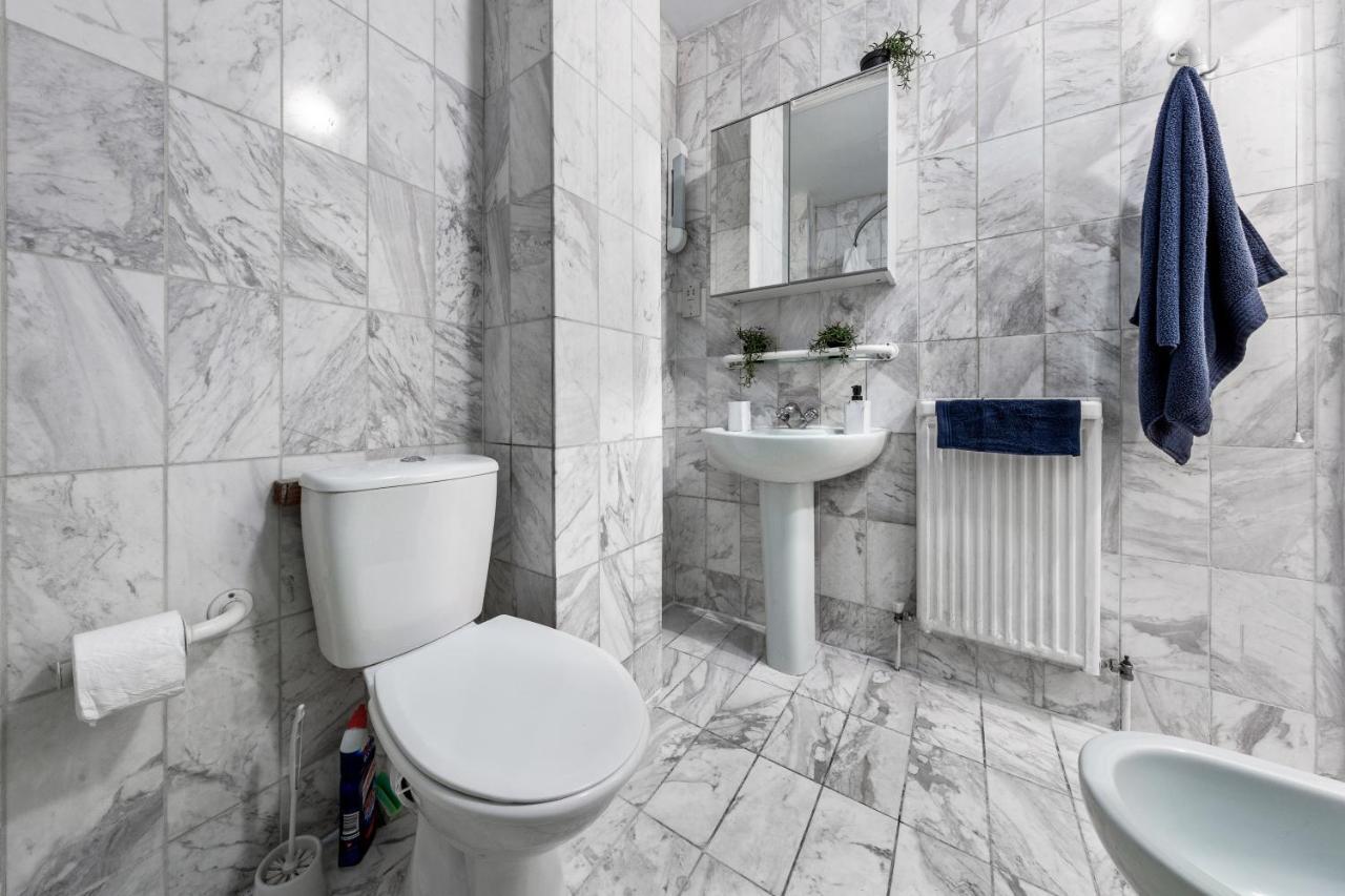 Flat In Baker Street Apartman London Kültér fotó